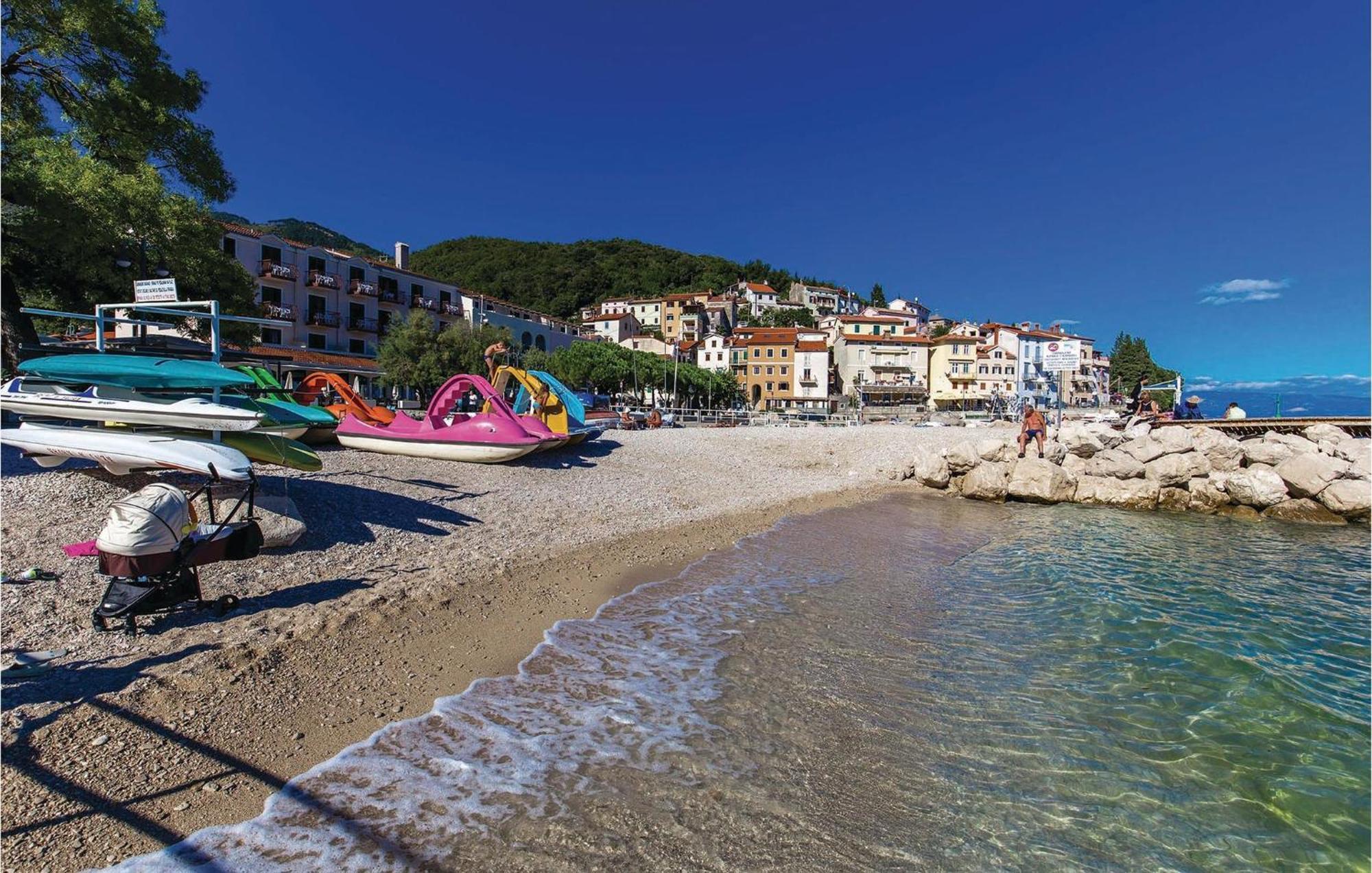 Stunning Apartment In Moscenicka Draga With Wifi Quarto foto