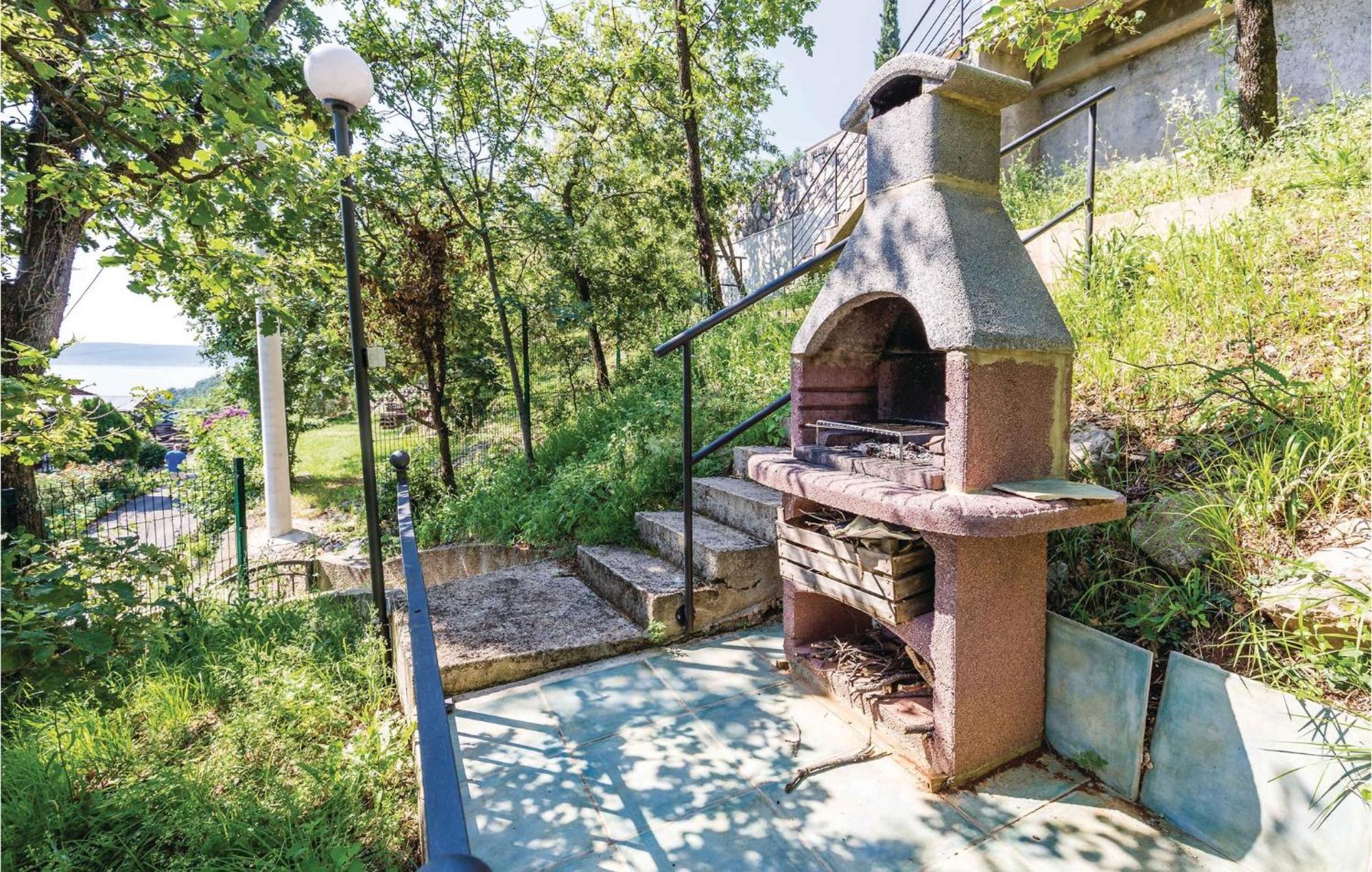 Stunning Apartment In Moscenicka Draga With Wifi Exterior foto